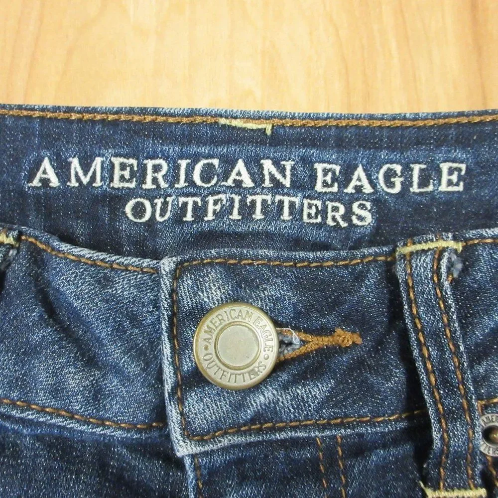 AMERICAN EAGLE Super Stretch‎ Jean Shorts Size 4 Frayed Raw Hem Blue Denim Jorts